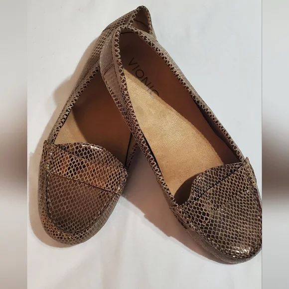 Vionic Women's Bronze Snake Print Leather Loafers. Sz 8.5 - Picture 5 of 6